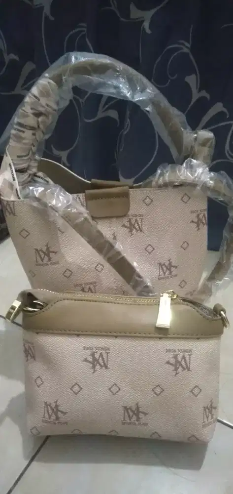 Tas mukena & toples