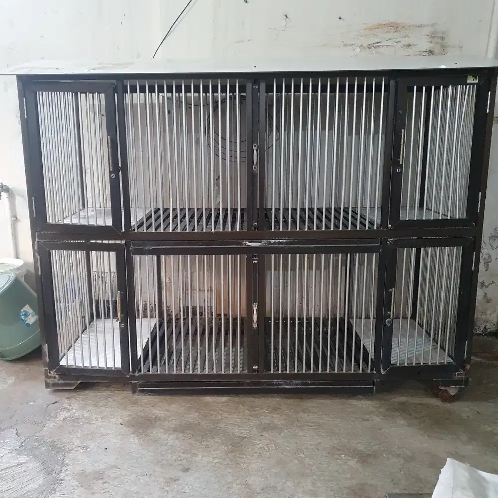 Kandang Kucing 2 Tingkat | 4 sekat
