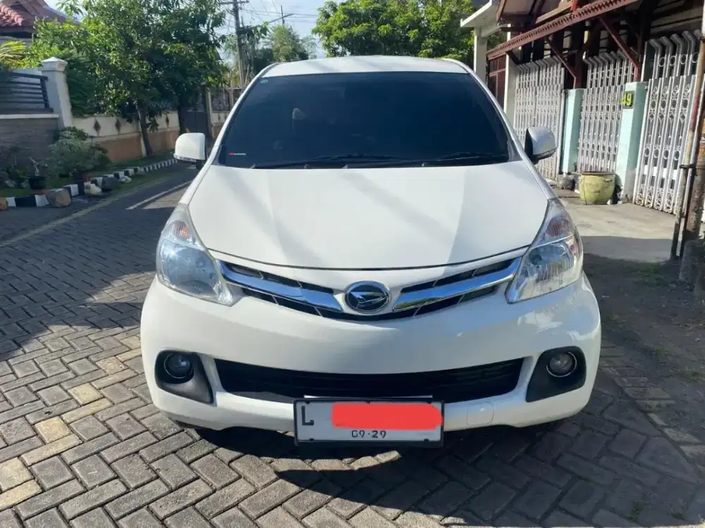 Xenia 1.5 R Deluxe 2014,KM 94 RB