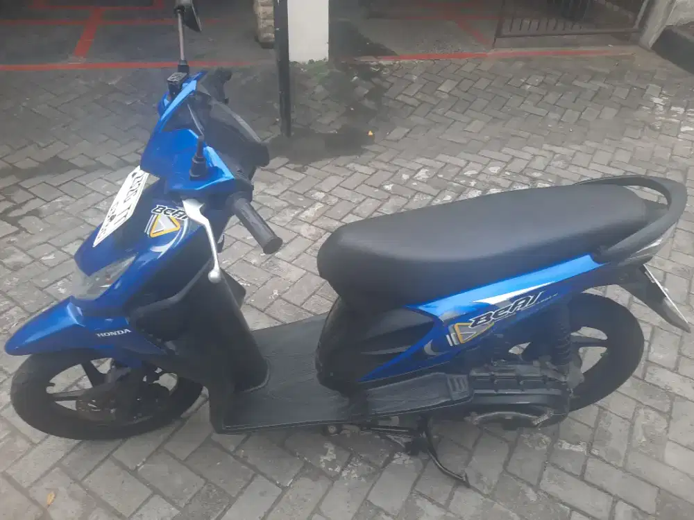 Honda Beat Biru 2010 Bantul Pajak Panjang Mesin  Bodi Terawat Dgn Baik