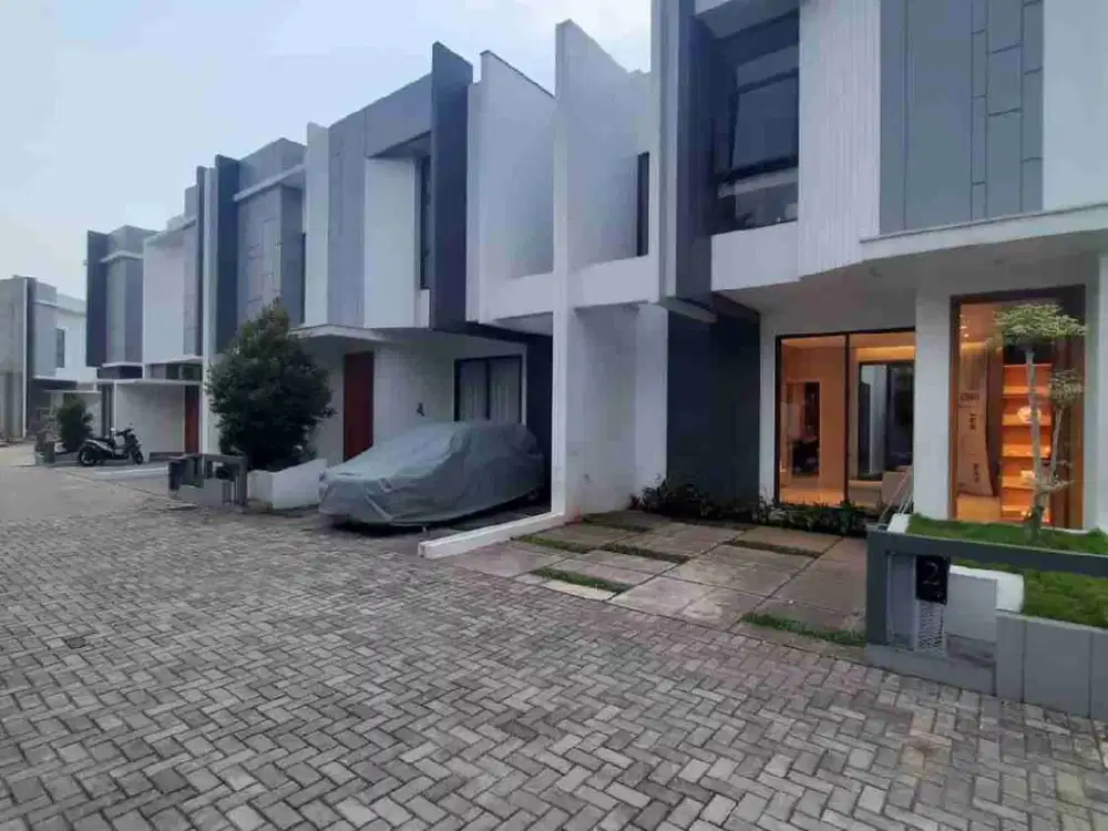 TOWNHOUSE 2 LANTAI DEKAT TOL BSD-PAMULANG