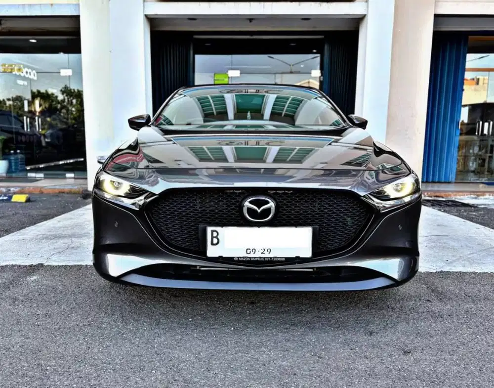 Mazda 3 Hatchback AT 2024 Low KM