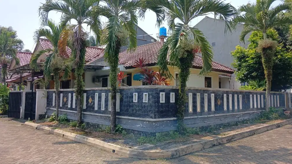 Dijual Rumah 1 Lt, 70/180, Hook