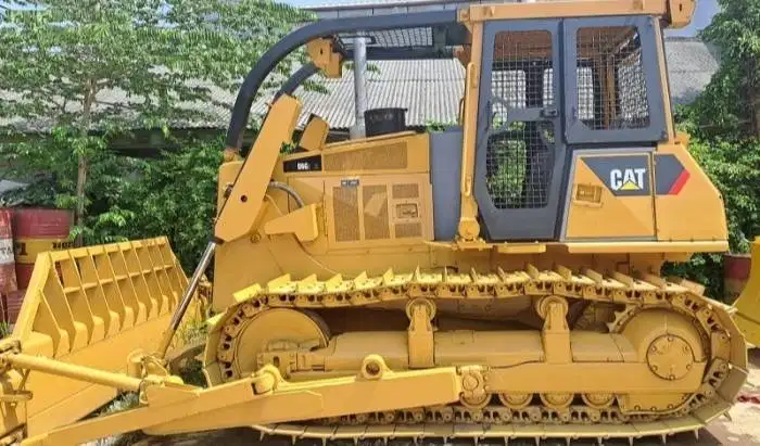 Dijual Bulldozer Komatsu D6G Seri II Tanpa Winch
