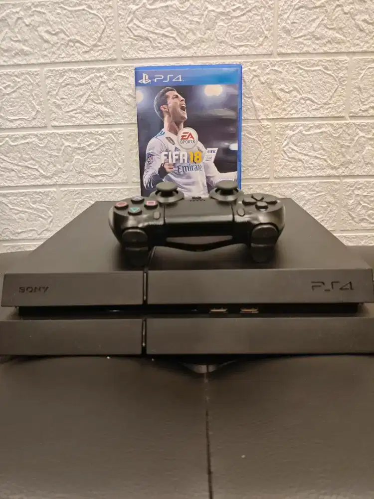 PS4 HDD 1TB BUKAN 500GB PEMAKAIAN PRIBADI