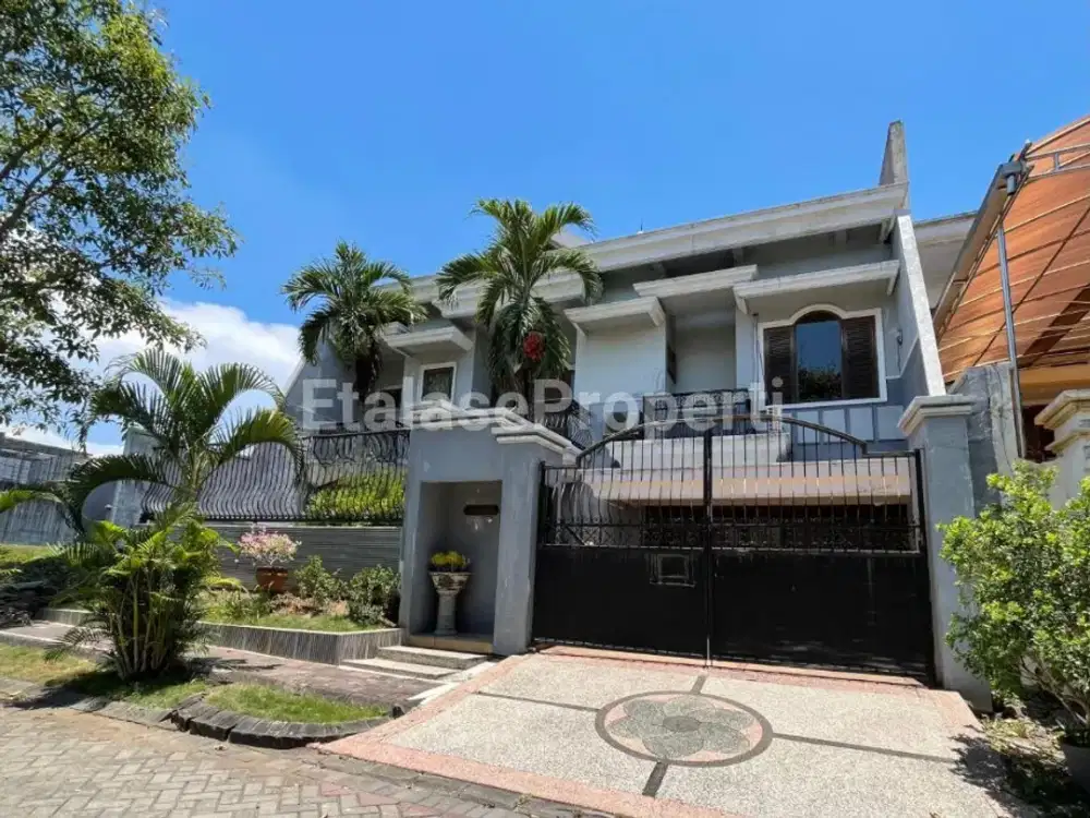 Dijual rumah bukit darmo golf