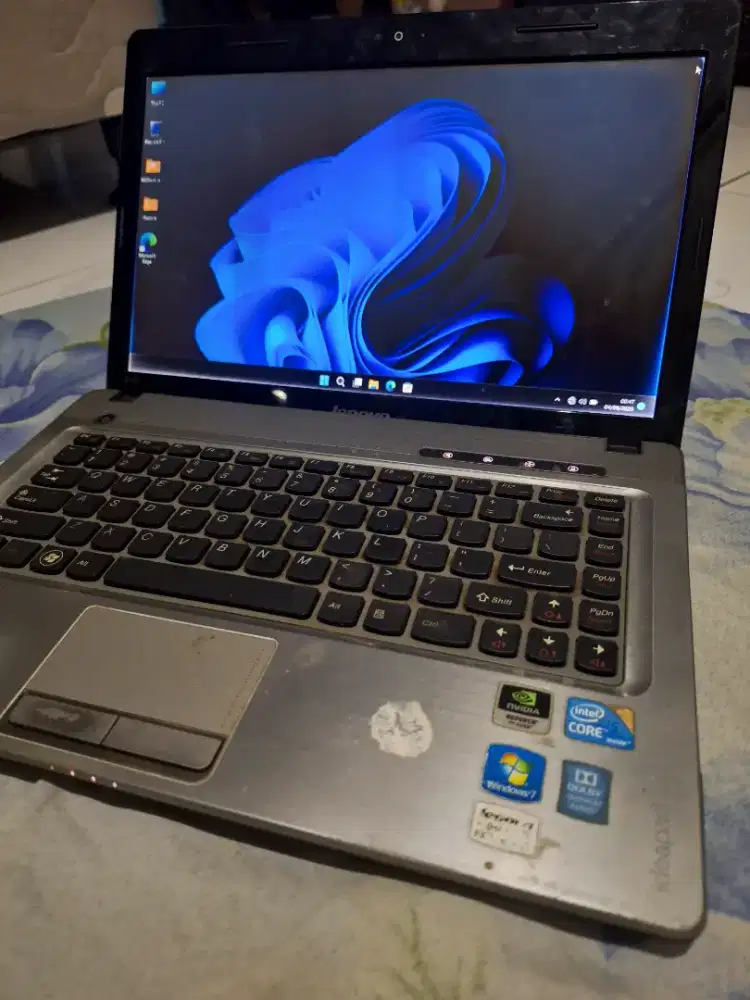 Laptop lenovo ideapad Z460