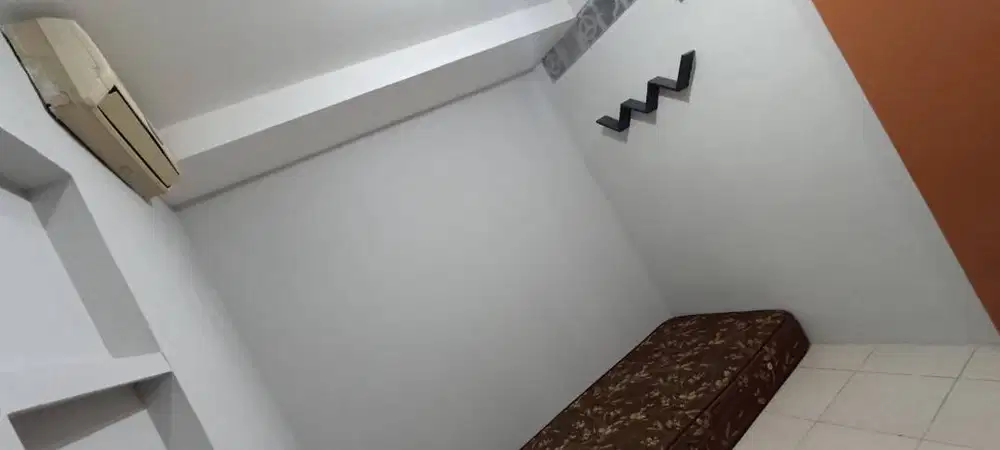 Kost Pusat Kota - Kemayoran Barat Dekat stasion Kereta Kemayoran