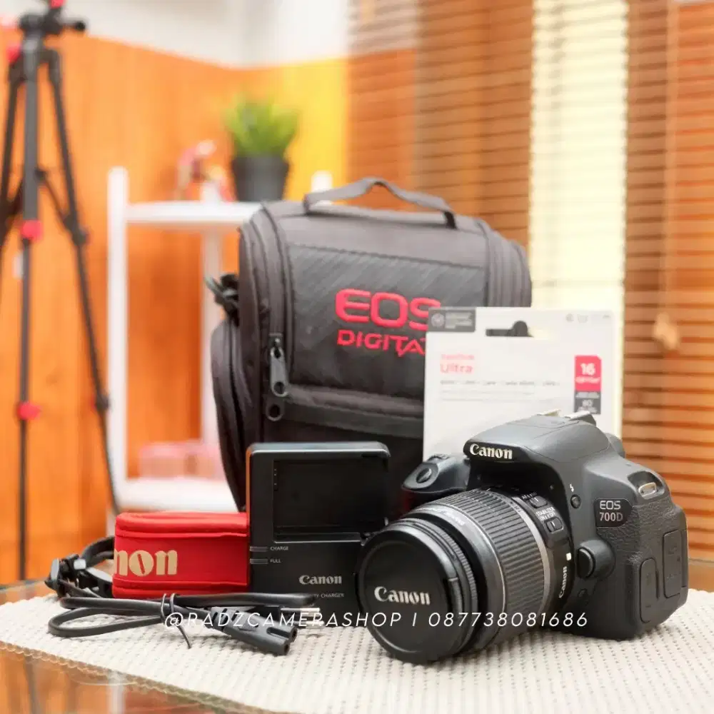 Canon 700D Kit 18-55 IS