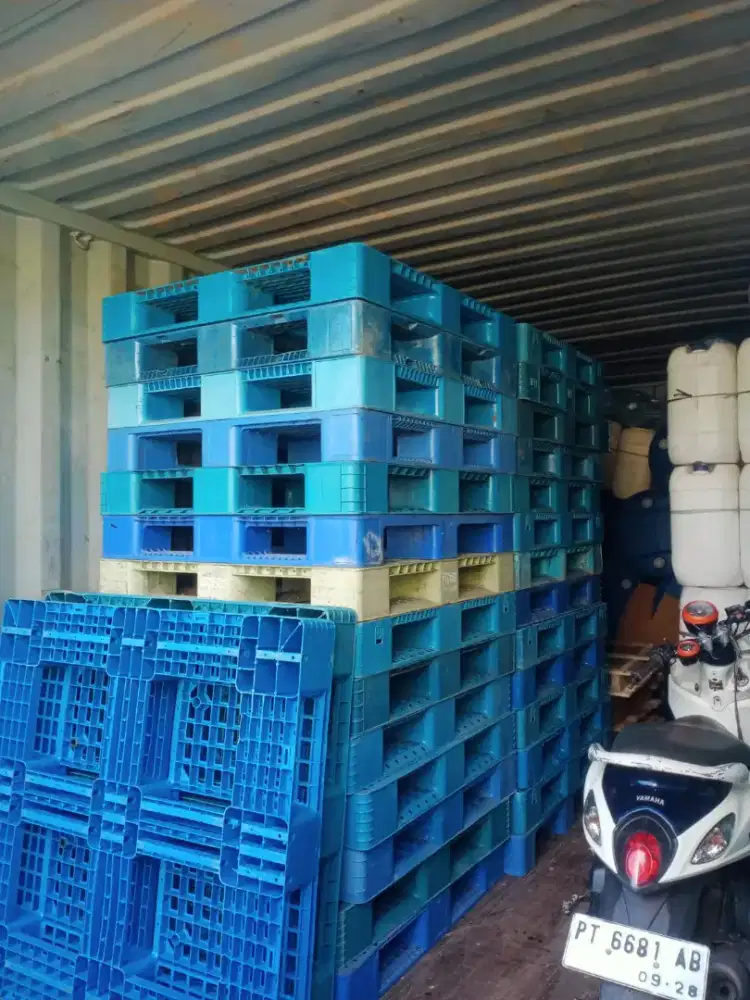PALLET PLASTIK SECOND IMPORT SIAP STOK