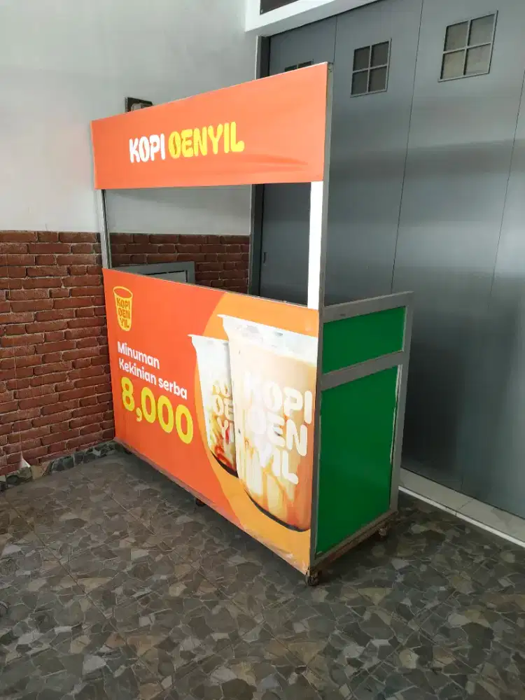 Etalase gerobak Stand usaha dagang jualan makanan minuman