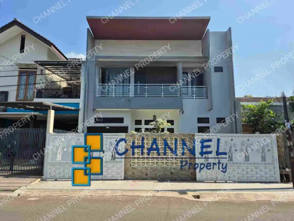 Jual Rumah Baru Ada Kolam Renang Dekat Pasmod, Dekat Stasiun, dekat Pintu Tol, Griya Loka BSD Tangsel, Rr