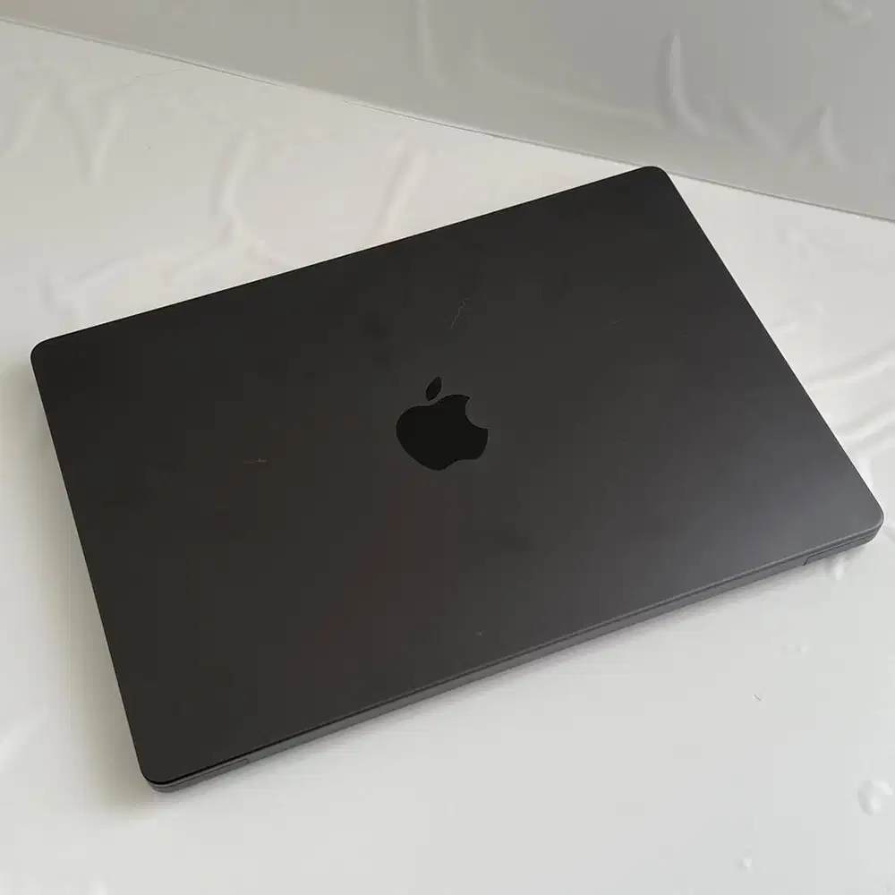 Di Jual Macbook Pro M4 14inc