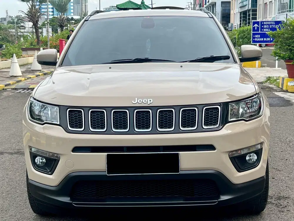 JEEP COMPAS LONGITUDE AT 2019