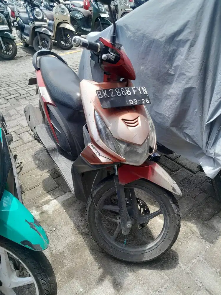 Honda Beat Tahun 2011