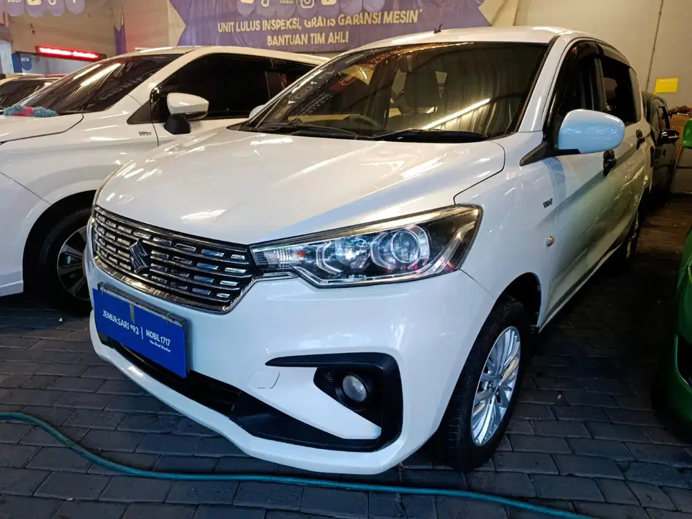 SUZUKI ERTIGA GL 1.5 MT 2019 PUTIH 
JL.RAYA JEMURSARI MOBIL 1717