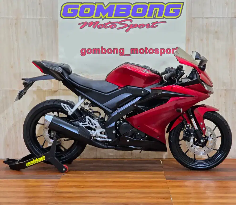 YAMAHA R15 V3 2018