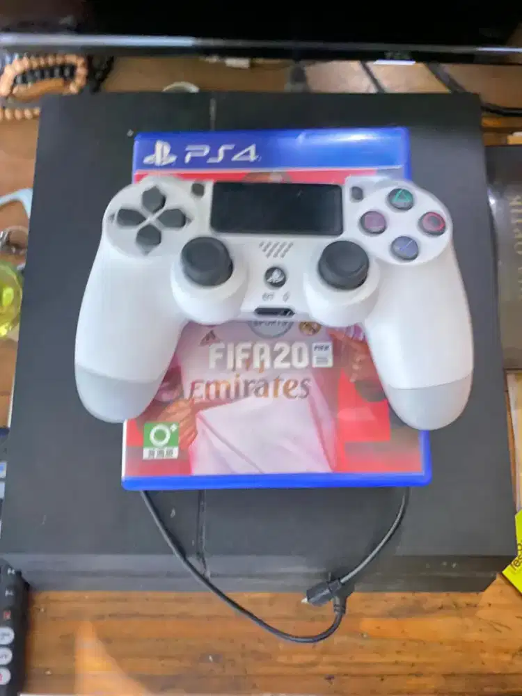 JUAL PLAYSTATION 4