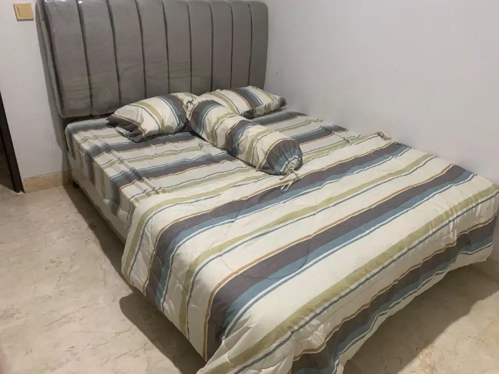 divan + kasur 160x200 central foam