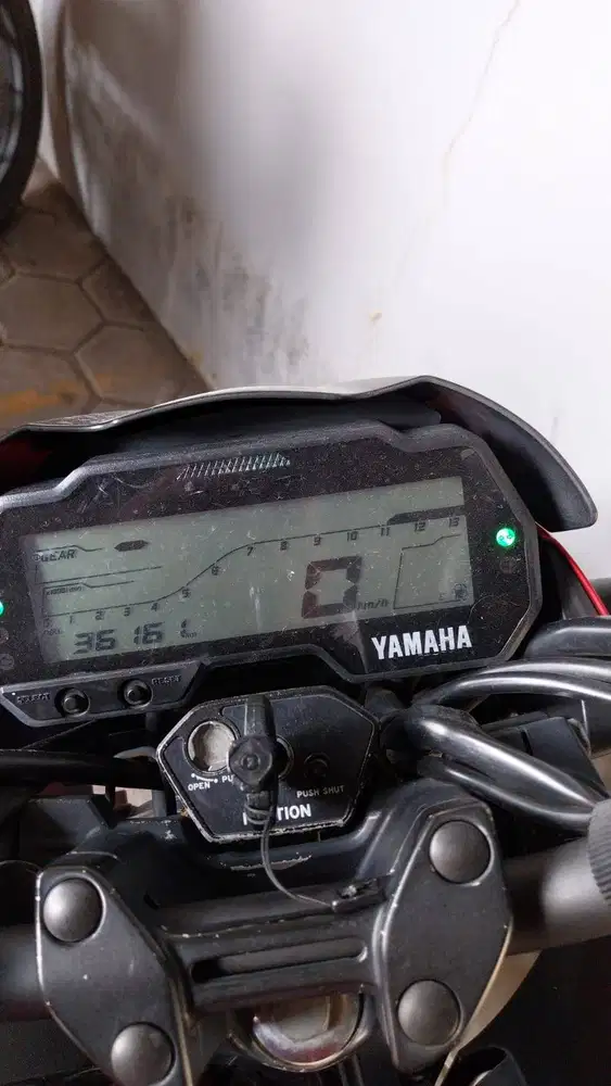 Vixion R Istimewa