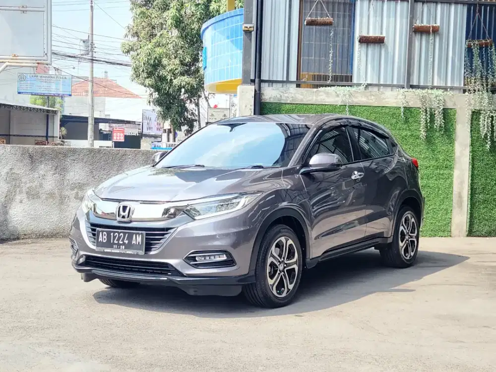 Hrv SE 2021 Metic Tangan pertama