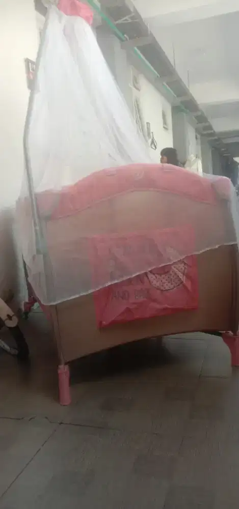 Baby box merek does