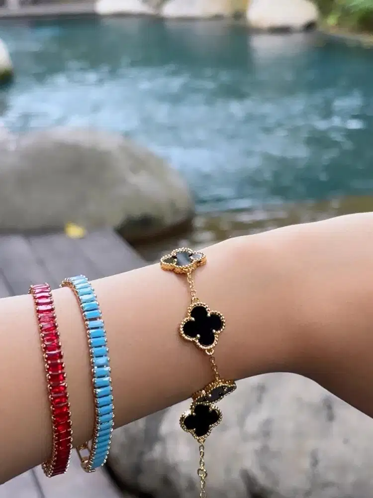 Brizilan gold yg mau di harga 1 gelang 250