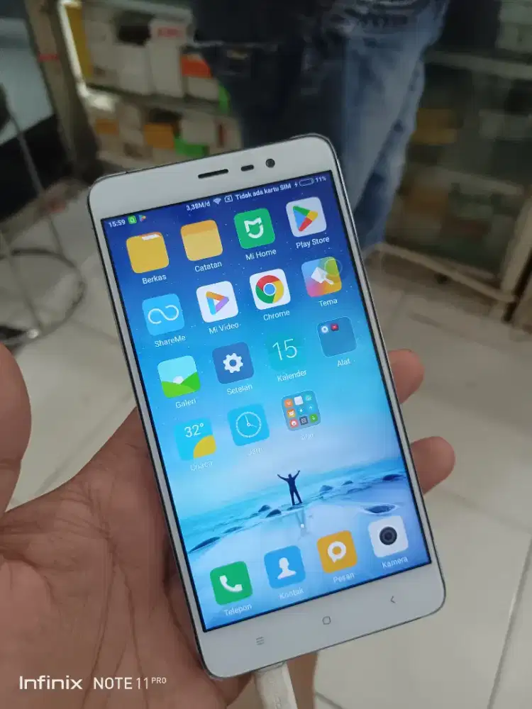 Redmi not 3 ram 3/32gb hp aja batangan