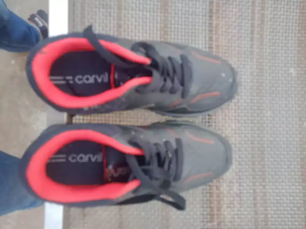 Sepatu anak SD ukuran 31