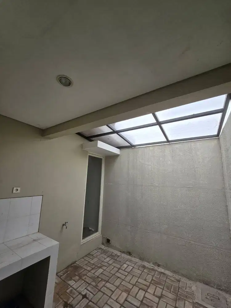 DIJUAL RUMAH NORTHWEST PARK CITRALAND