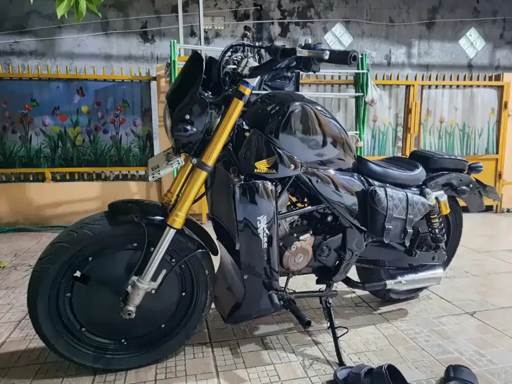 Bobber cbr 150 th 2022