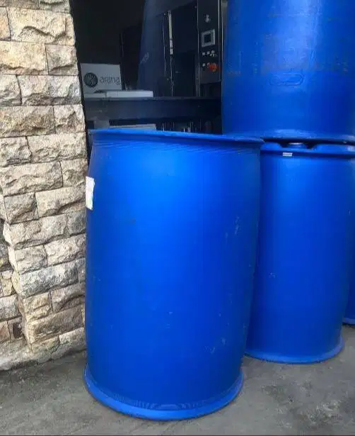 JUAL DRUM BIRU 200 L BEKAS BANYAK