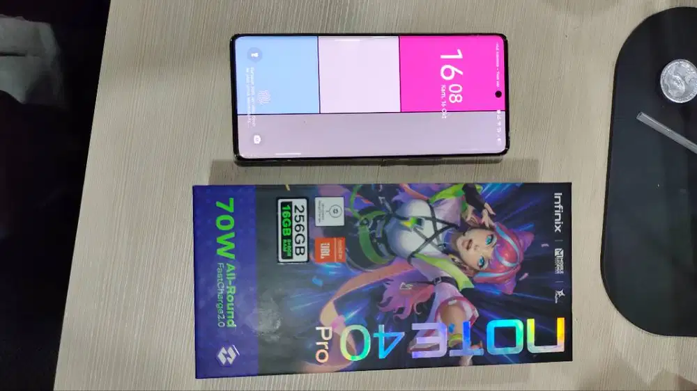 Infinix Note 40 Pro 4G warna elegan, kondisi mulus banget – 99%