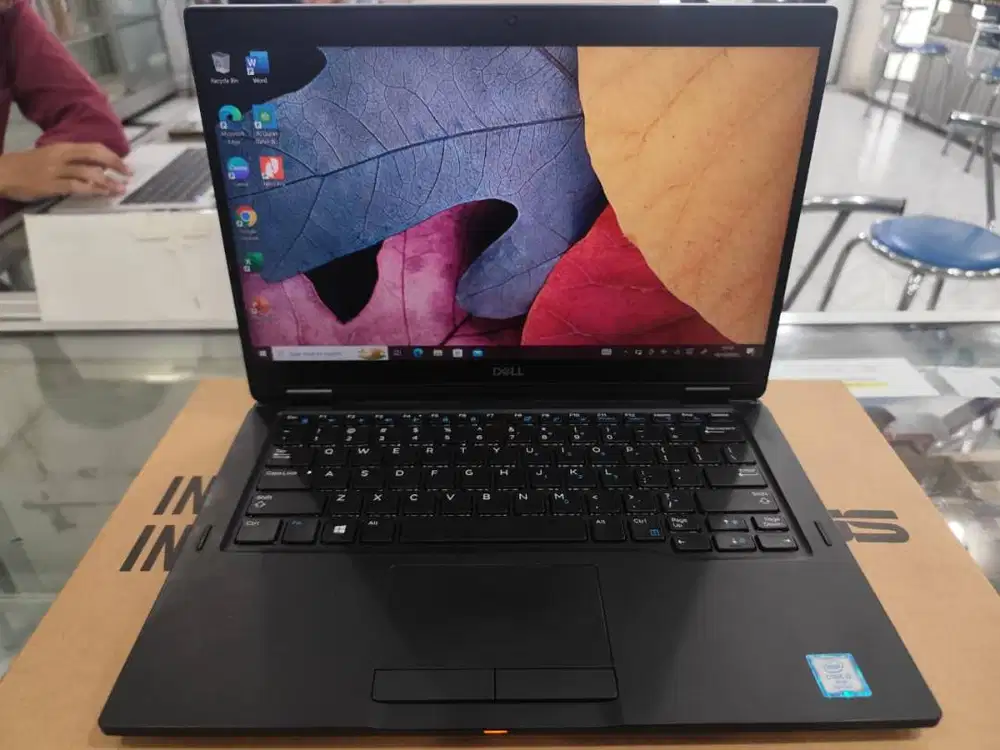 Laptop DELL Latitude 7390 2in1 Intel Core i5-8350U RAM 8GB SSD 256GB