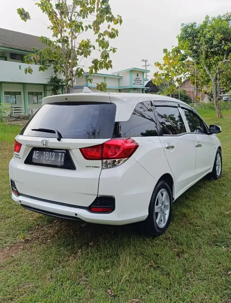 Mobilio manual AC digital