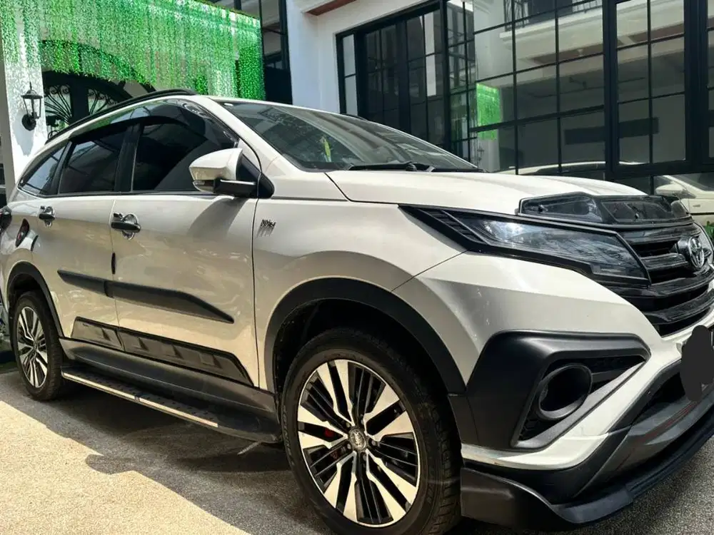 DIJUAL TOYOTA RUSH TRD SPORTIVO 2018 MURAH SUPER TERAWAT