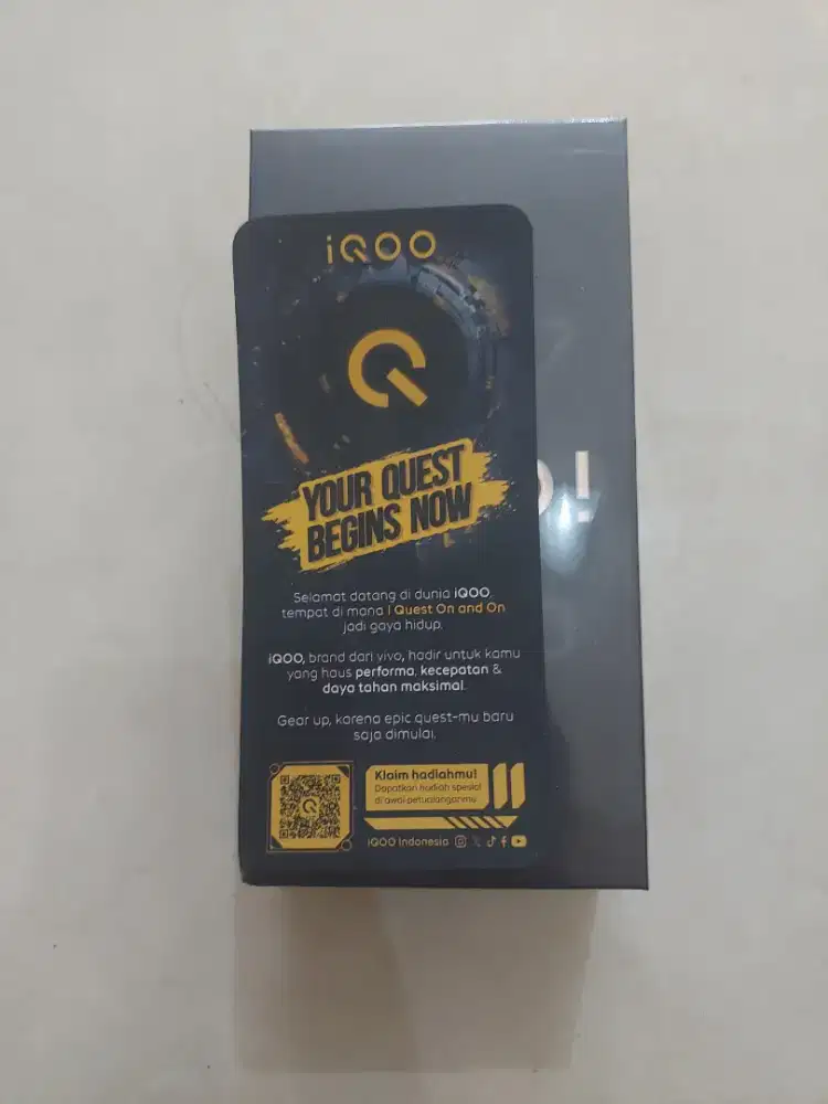 Vivo Iqoo Z9X 12/256 BNIB Grs Resmi