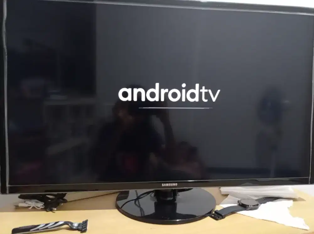 TV LED SAMSUNG 32INCH (FREE XIAOMI STICK TV SEHARGA 600RB)