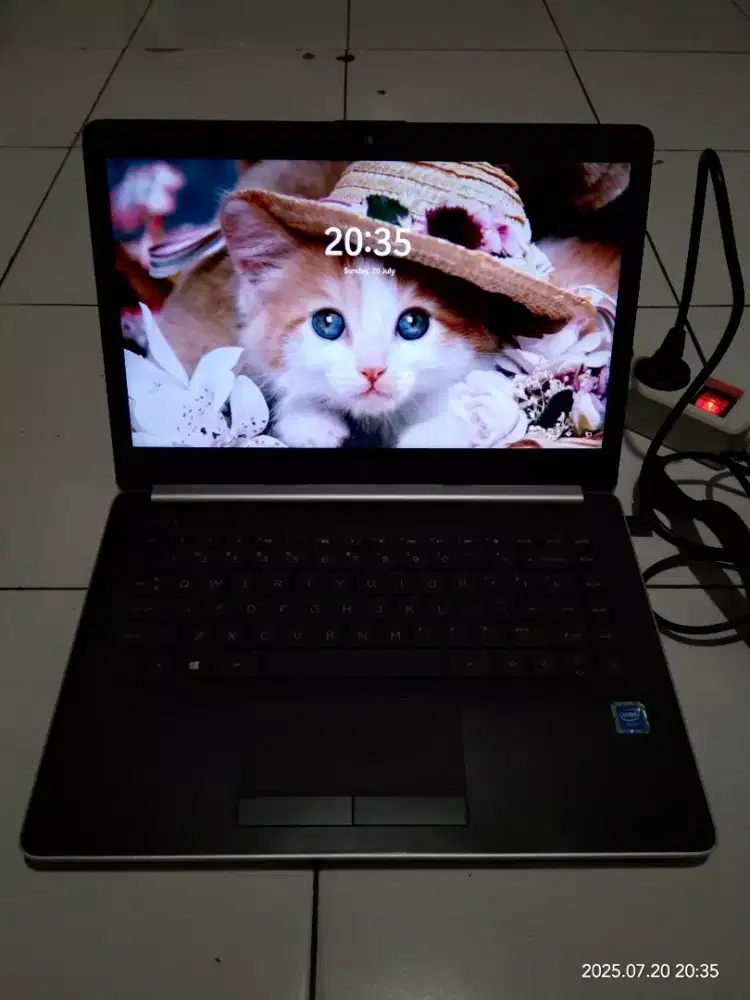 Laptop HP ram 4GB hdd 1 Tera