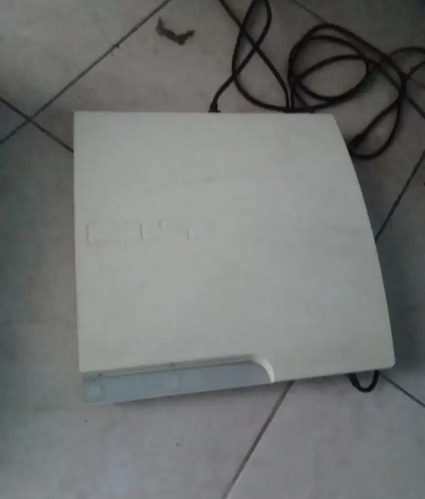 Ps 3 slim warna putih