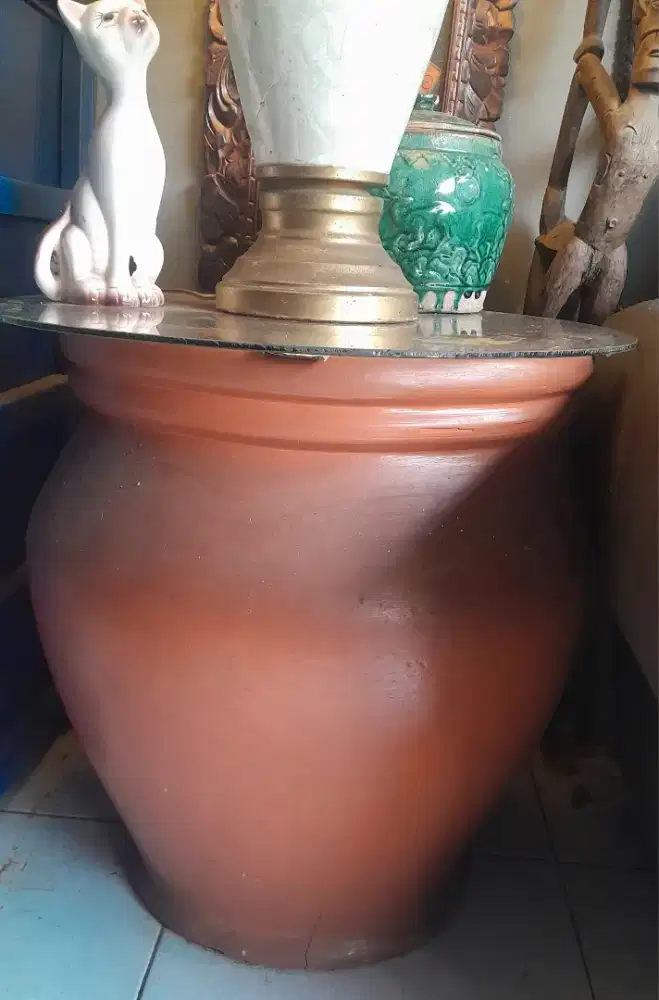 Guci Gerabah+kaca jd meja vintage