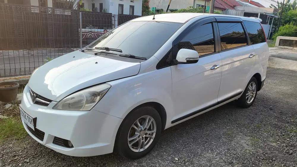Proton Exora 2012 Bensin