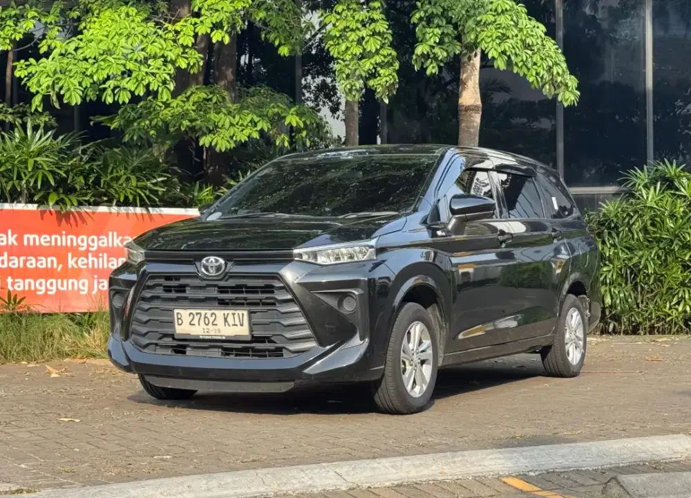 Toyota Avanza E Manual M/T 2023 Hitam