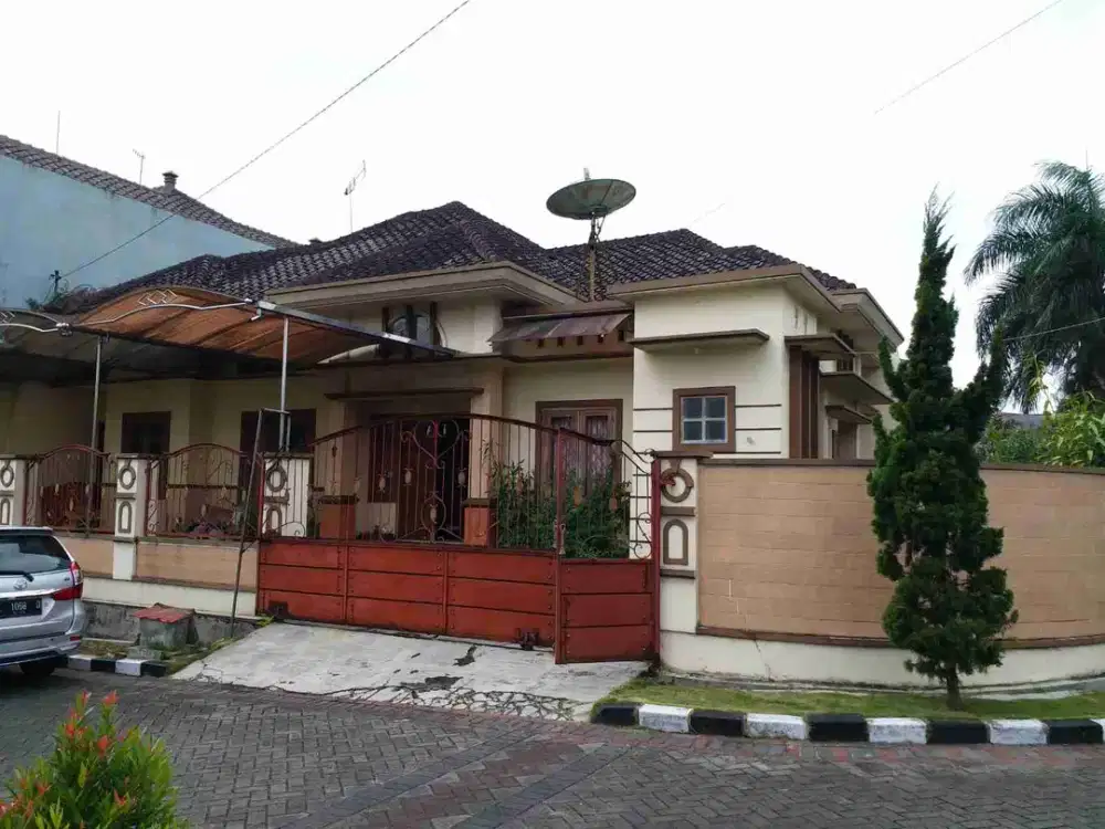 Rumah jln Lawang view tama, perumahan lawang view