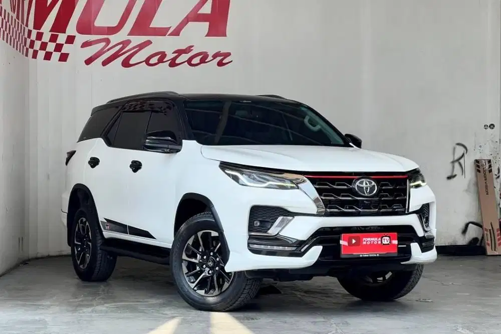 TOYOTA VRZ 2.4 A/T 2021 PUTIH