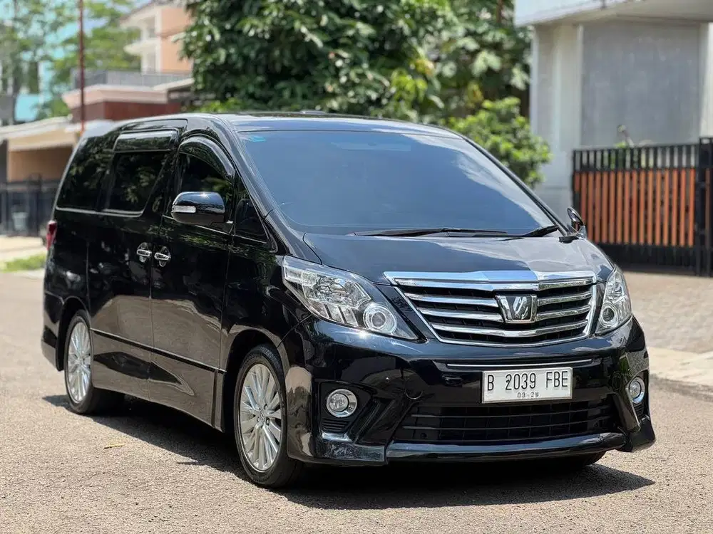 Toyota Alphard S Alles AT 2014 Hitam