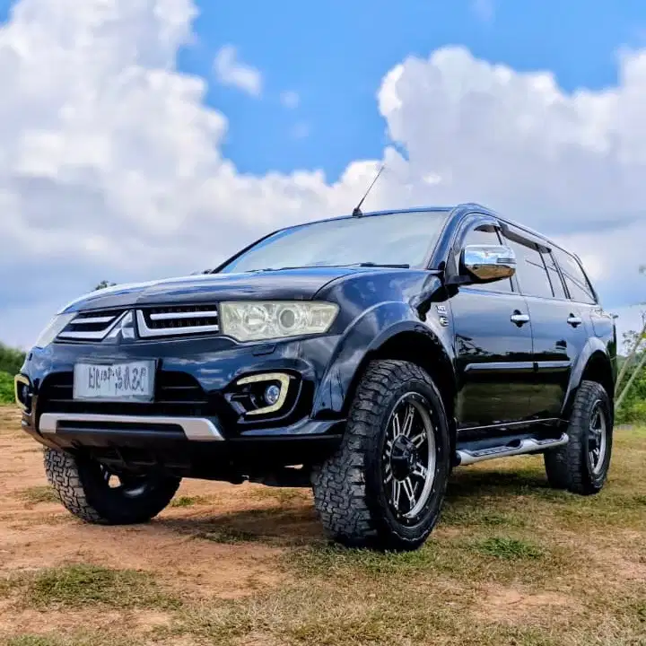 Mitsubishi Pajero Sport Dakar AT 2015 Diesel