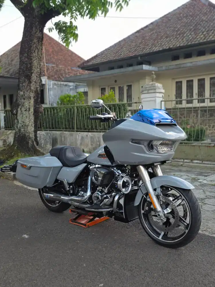 Harley Davidson Rod Glide tahun 2024