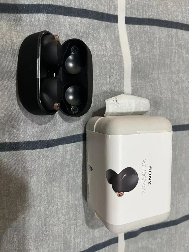 sony wf-1000xm4