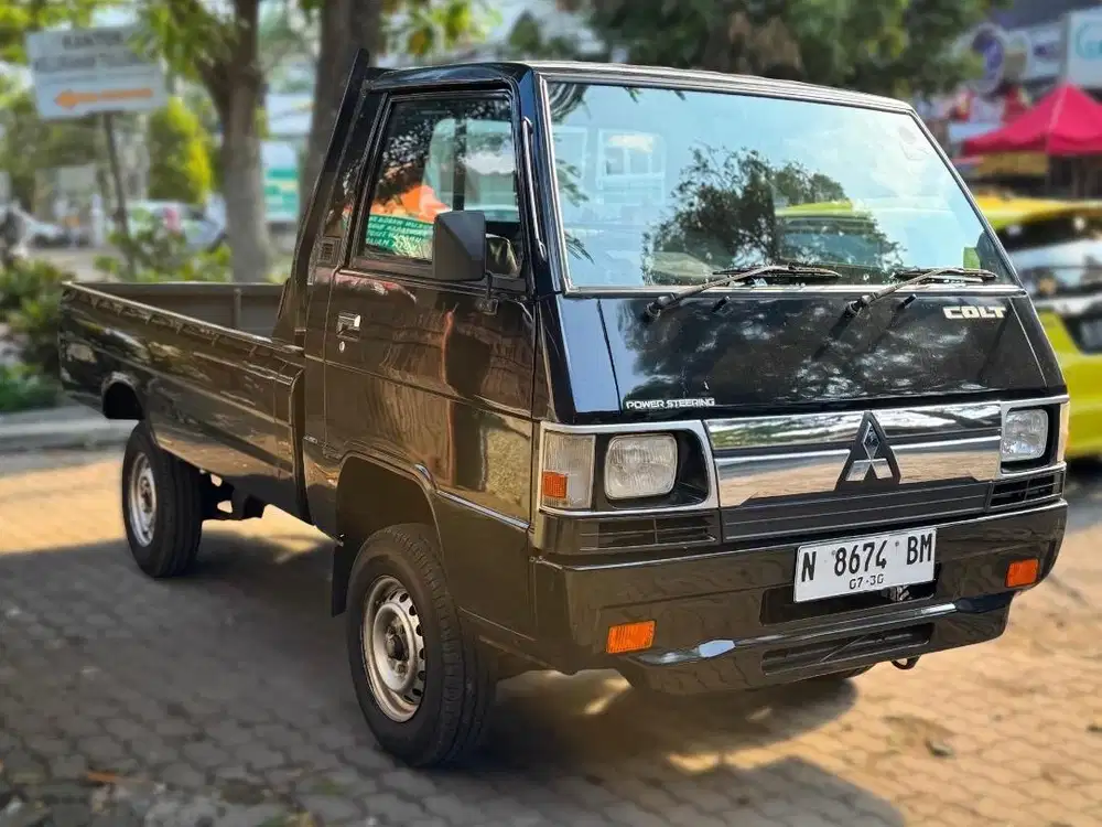 Mitsubishi L300 4x2 MT 2022 DIESEL